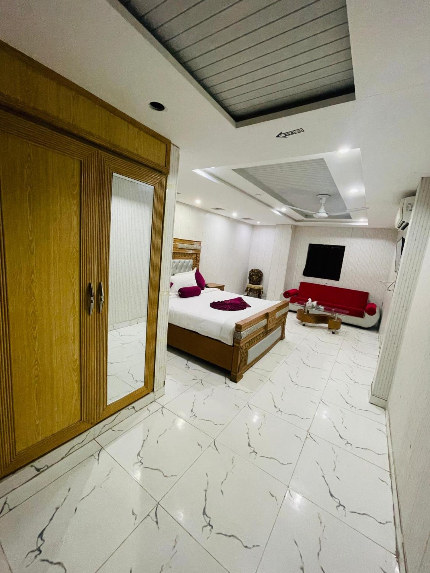 Hotel Golden 拉合尔 外观 照片